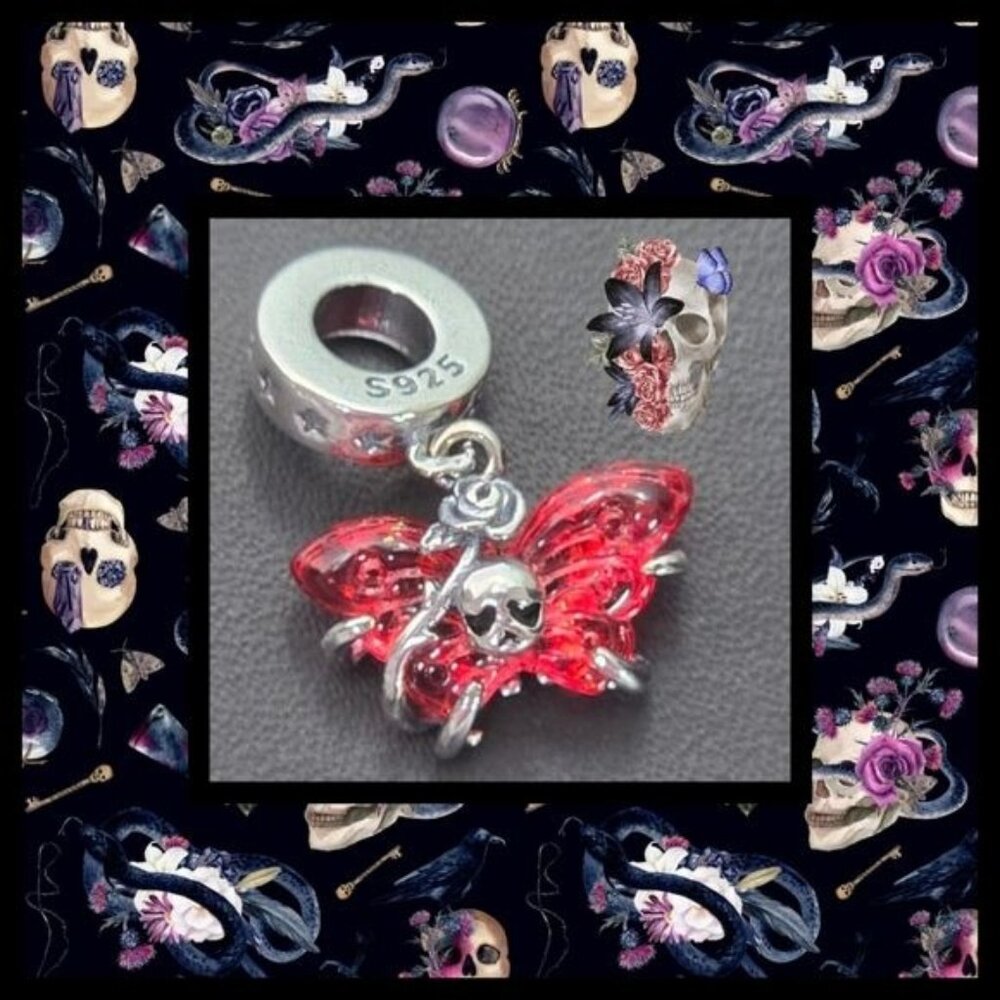 🎃‎ Red Butterfly Skull Charm (NWOT)